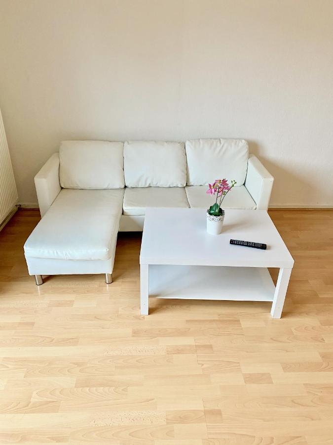Zentrales Wg-Zimmer 1 Ravensburg, Balkon, Kamin Apartment ภายนอก รูปภาพ